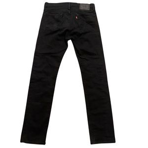 Black Levi’s 510 32W 30L